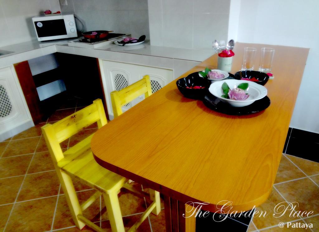 The Garden Place Pattaya Extérieur photo