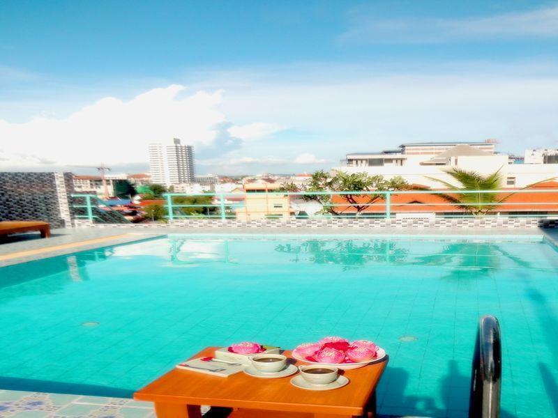 The Garden Place Pattaya Extérieur photo