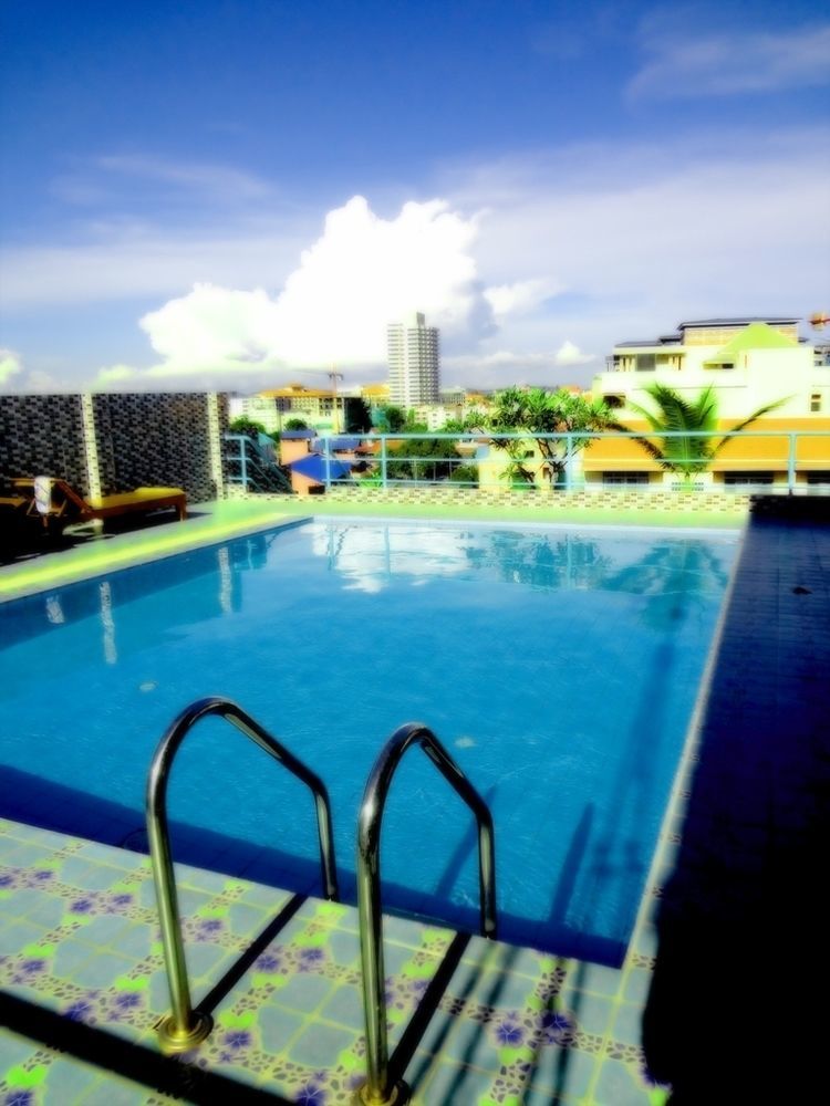 The Garden Place Pattaya Extérieur photo
